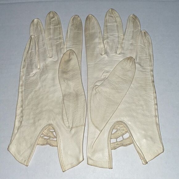Vtg cream colored leather gloves with lace detail - Picture 4 of 8